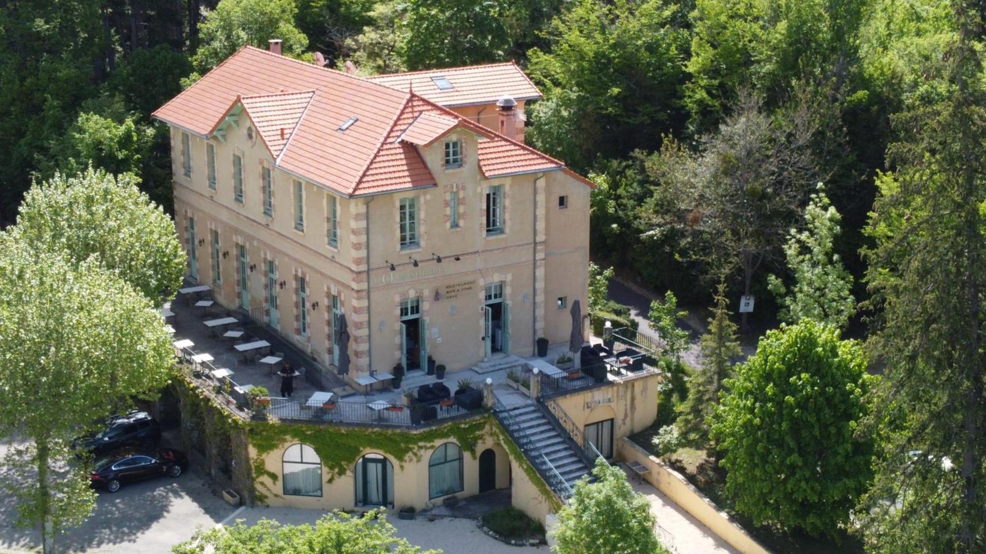 Chateau Des Gipieres Bij De Mont Ventoux Монбрен-ле-Бен Экстерьер фото