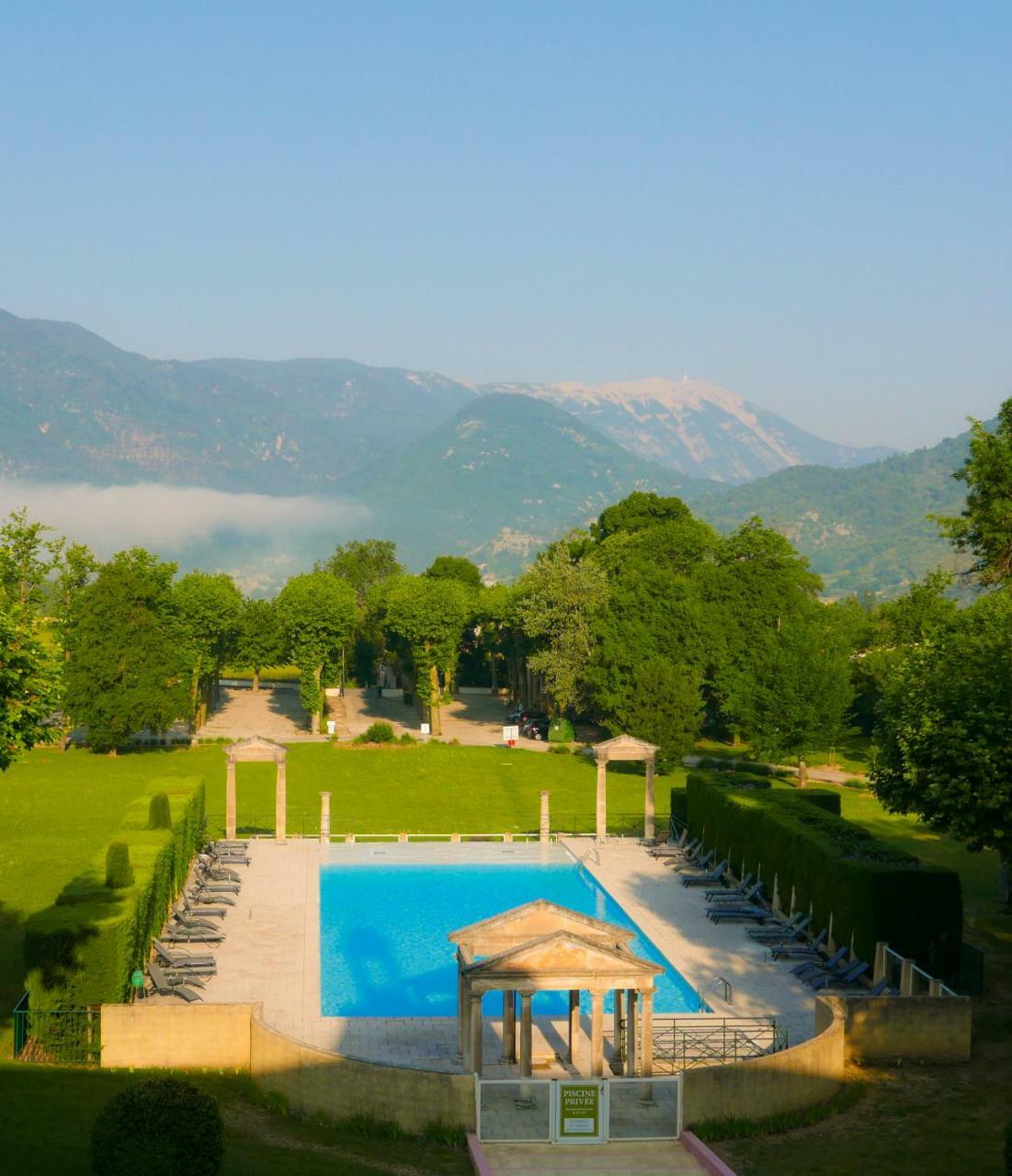 Chateau Des Gipieres Bij De Mont Ventoux Монбрен-ле-Бен Экстерьер фото