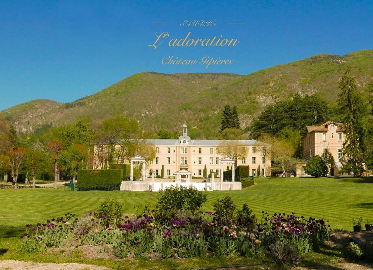 Chateau Des Gipieres Bij De Mont Ventoux Монбрен-ле-Бен Экстерьер фото